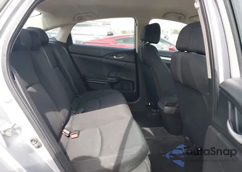 2017 Honda Civic Lx z USA, uszkodzony, nr VIN 2HGFC2F5XHH555935